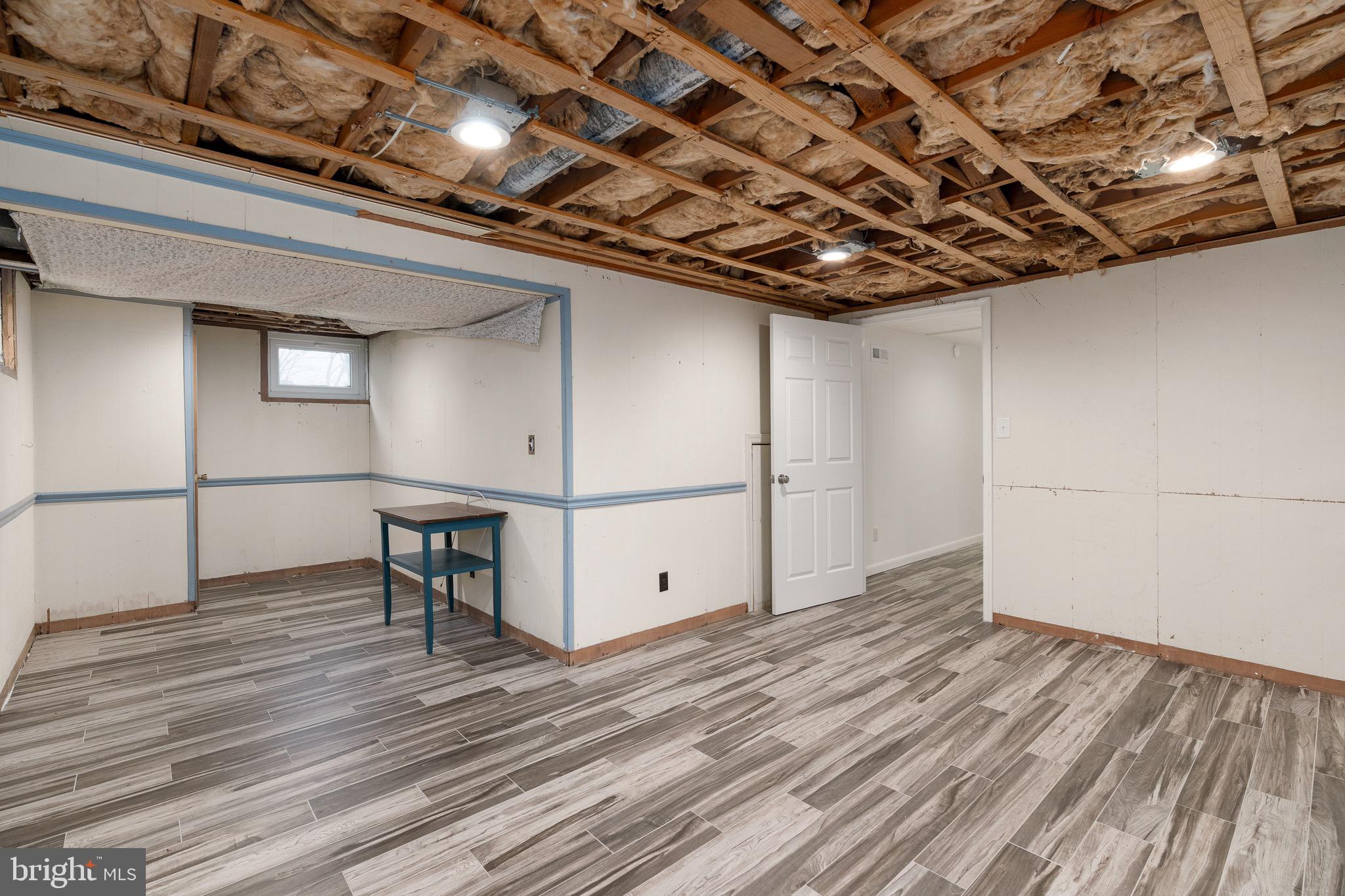 LAUREL CREST - Residential