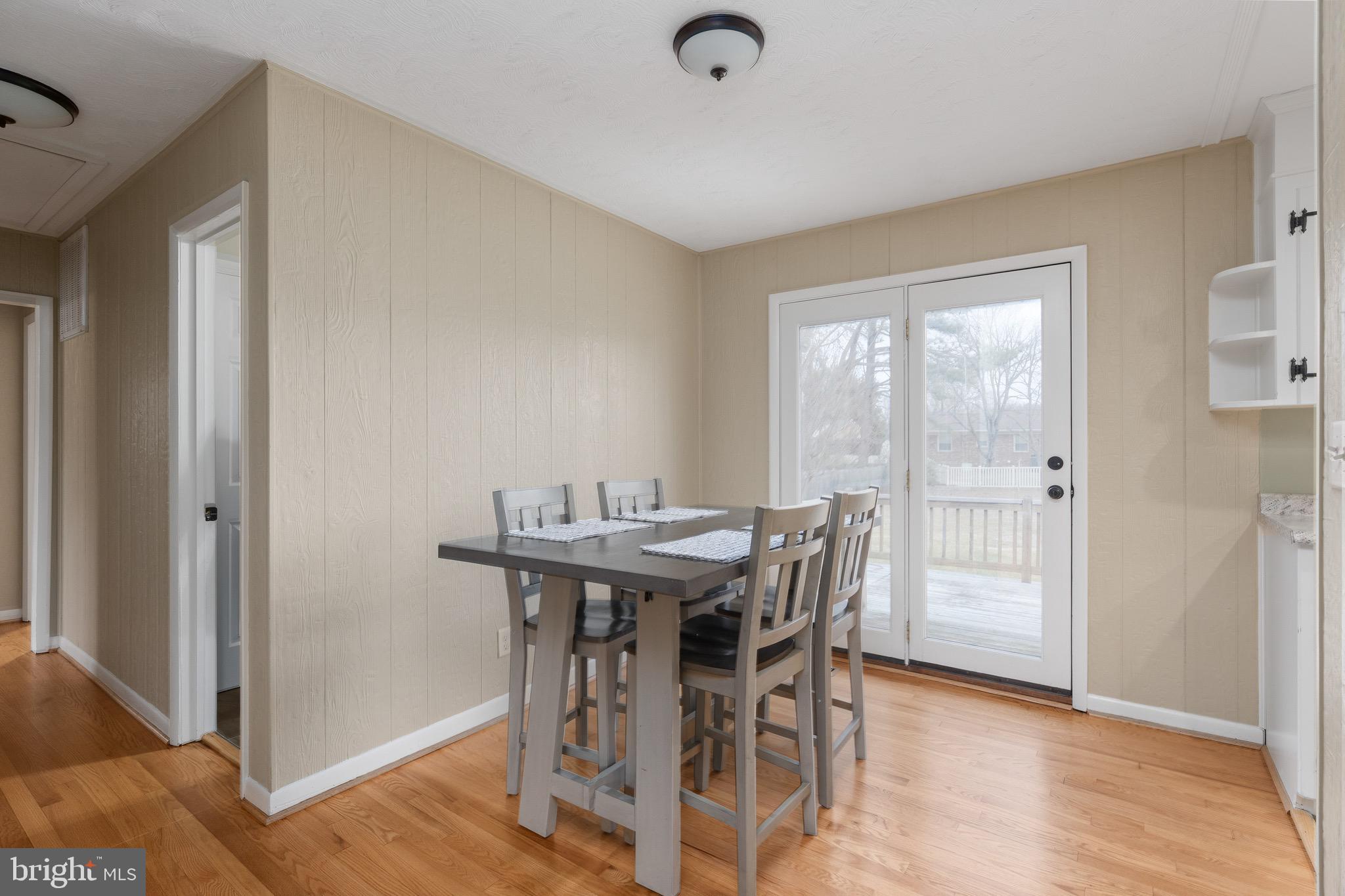 LAUREL CREST - Residential