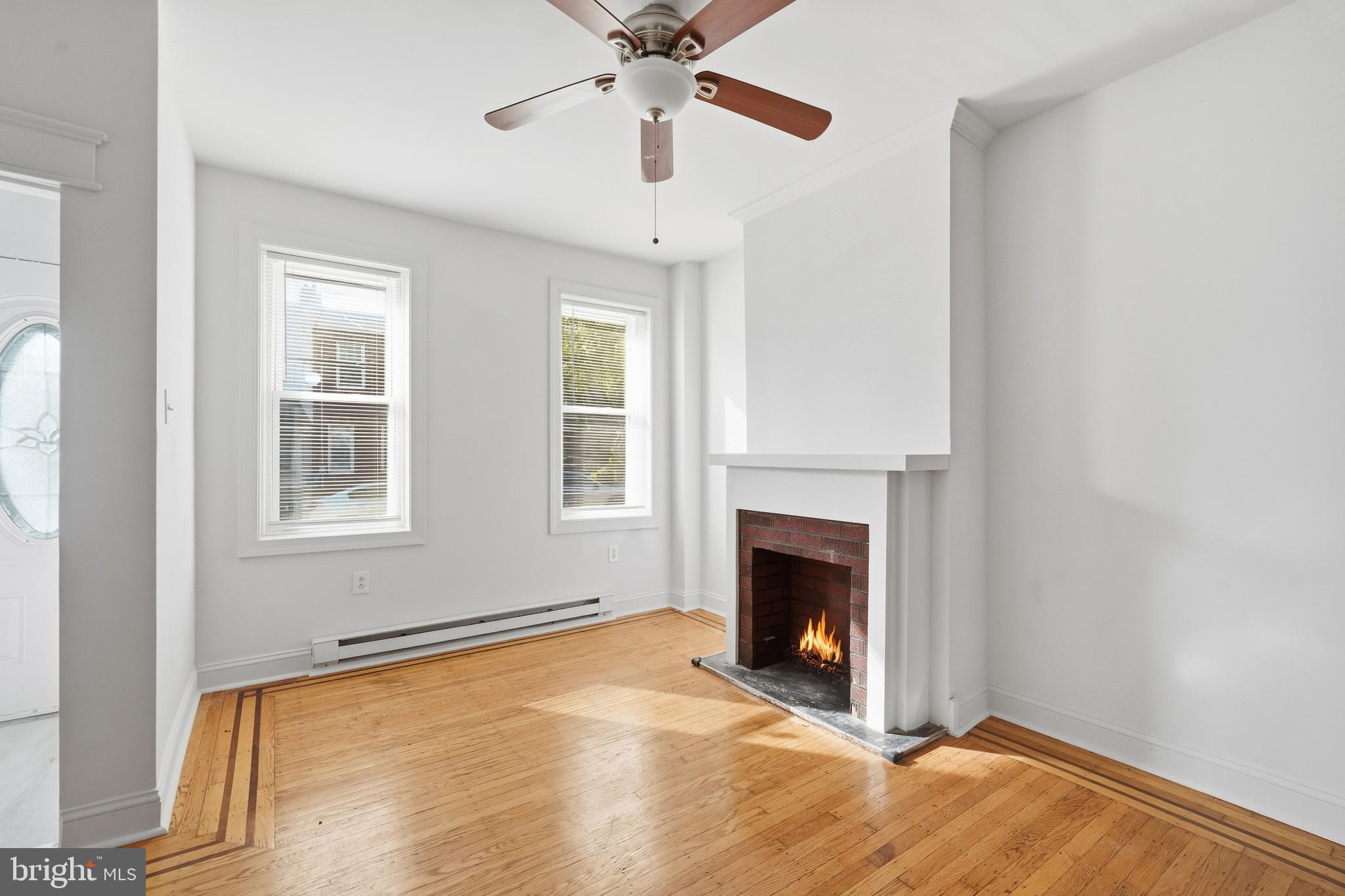 2333 E HUNTINGDON STREET