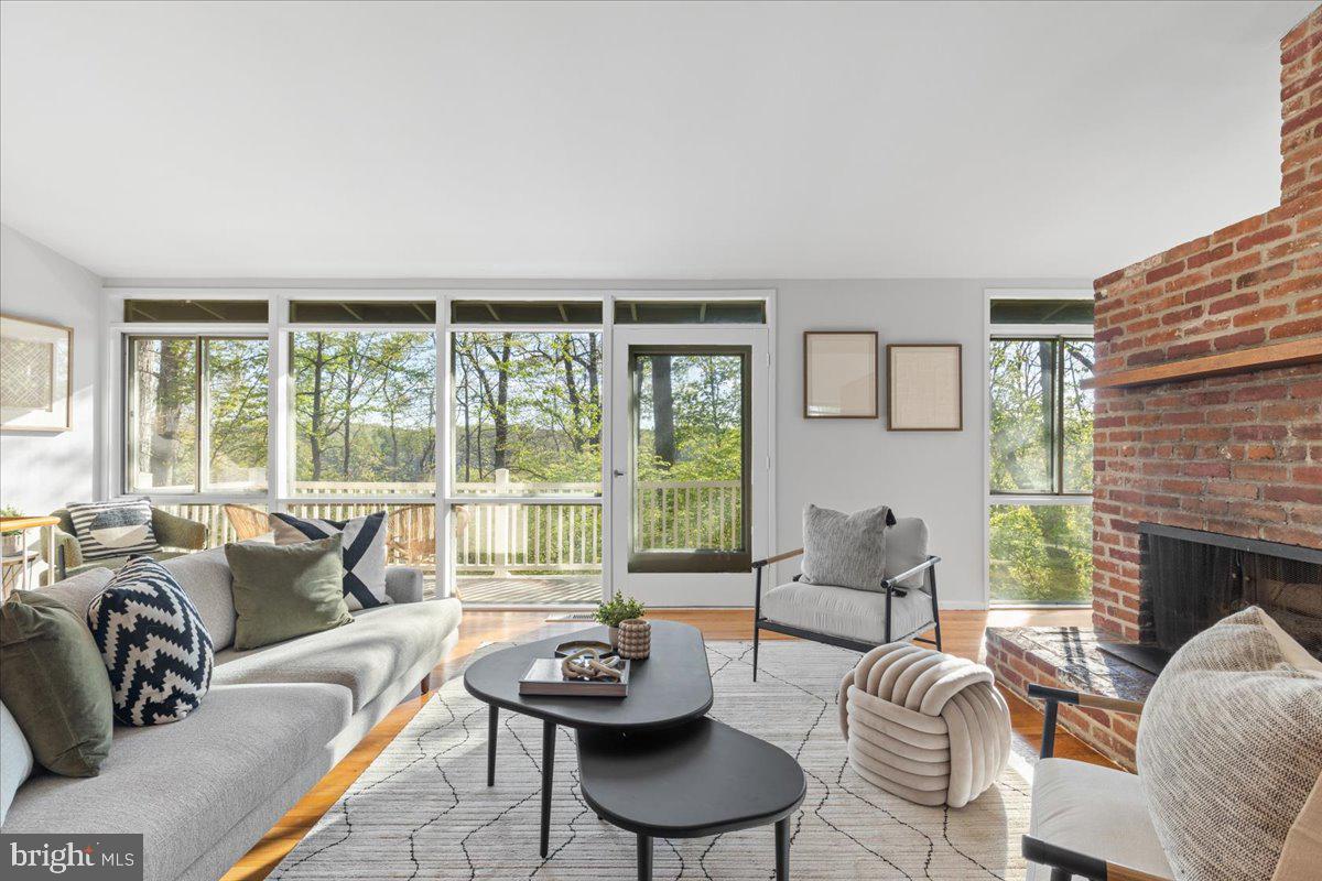 GLEN ECHO HEIGHTS - Residential