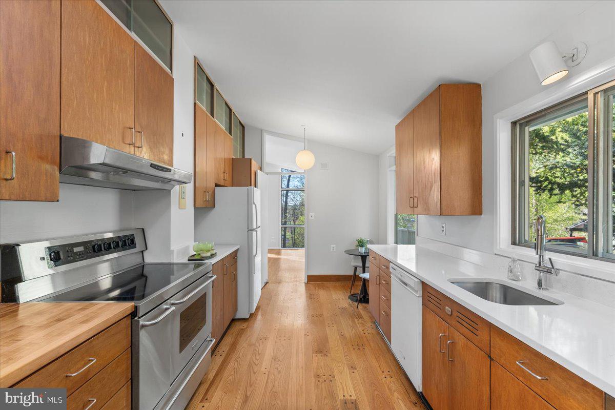 GLEN ECHO HEIGHTS - Residential