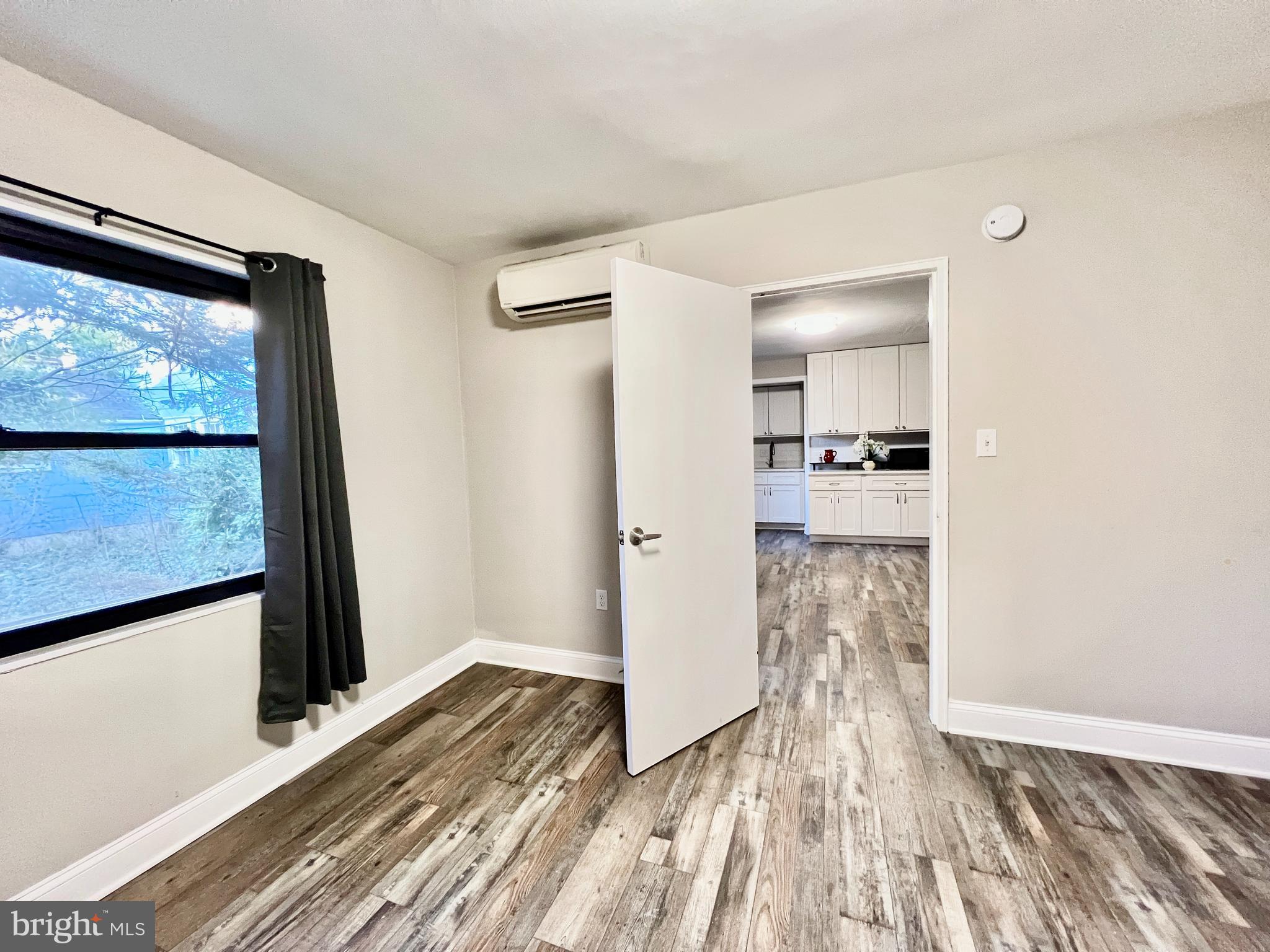 7404 COLUMBIA AVENUE 2