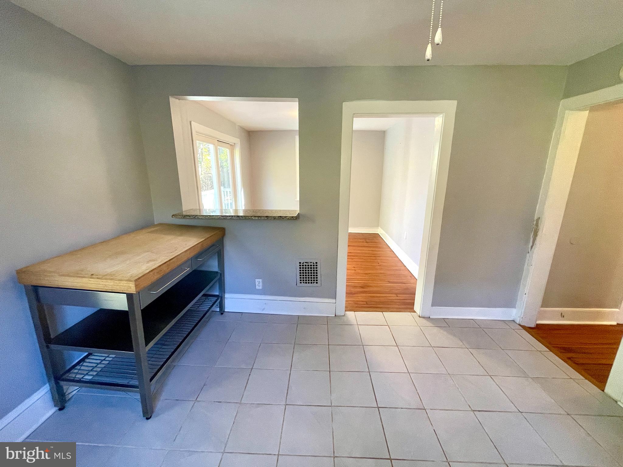 PAOLI GARDENS - Residential Lease