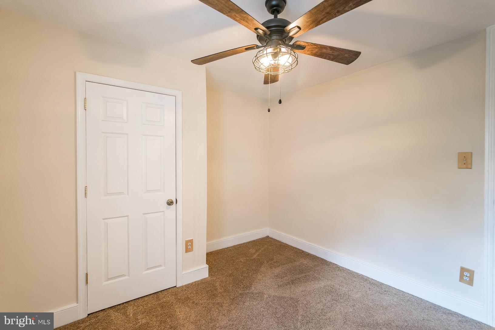 MANAYUNK - Residential Lease