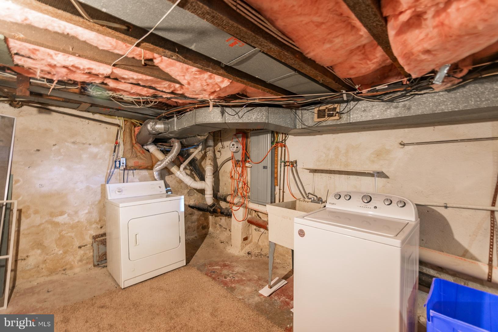 MANAYUNK - Residential Lease