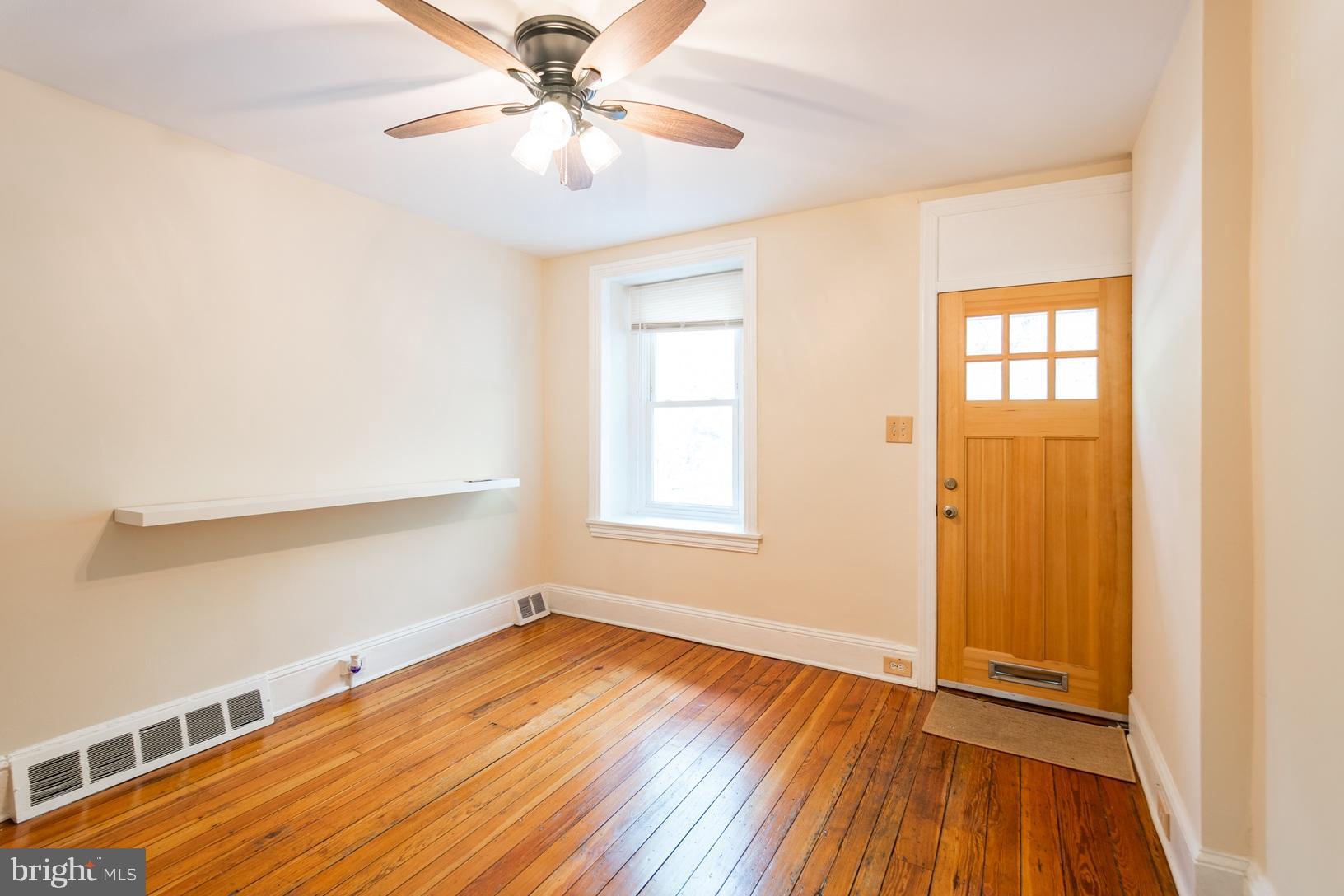 MANAYUNK - Residential Lease