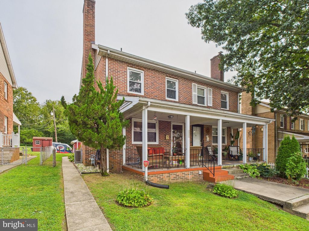 Photo of 636 Clermont Avenue, LANCASTER, PA 17602 (MLS # PALA2076728)