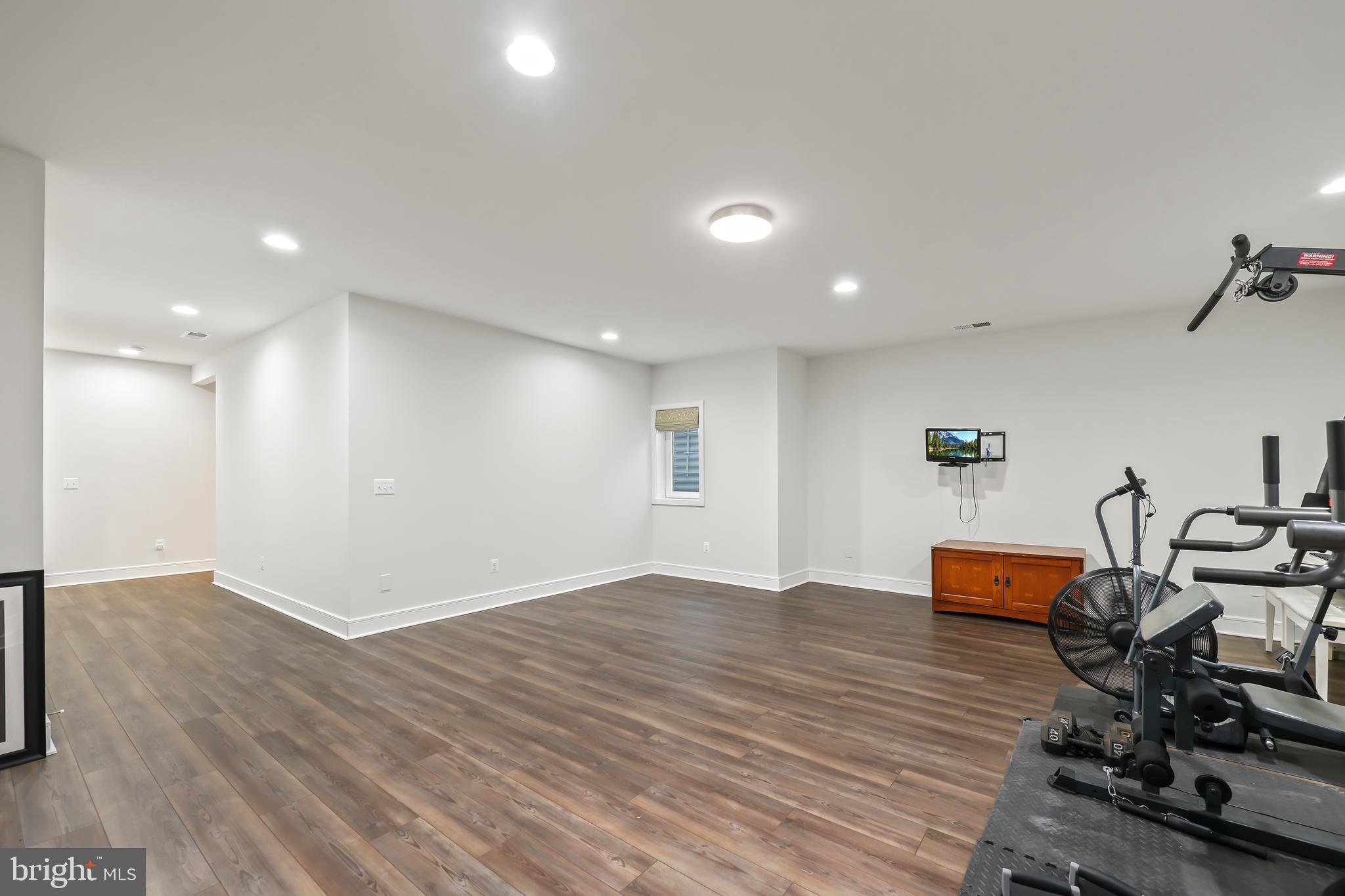 BRAMBLETON LANDBAY - Residential