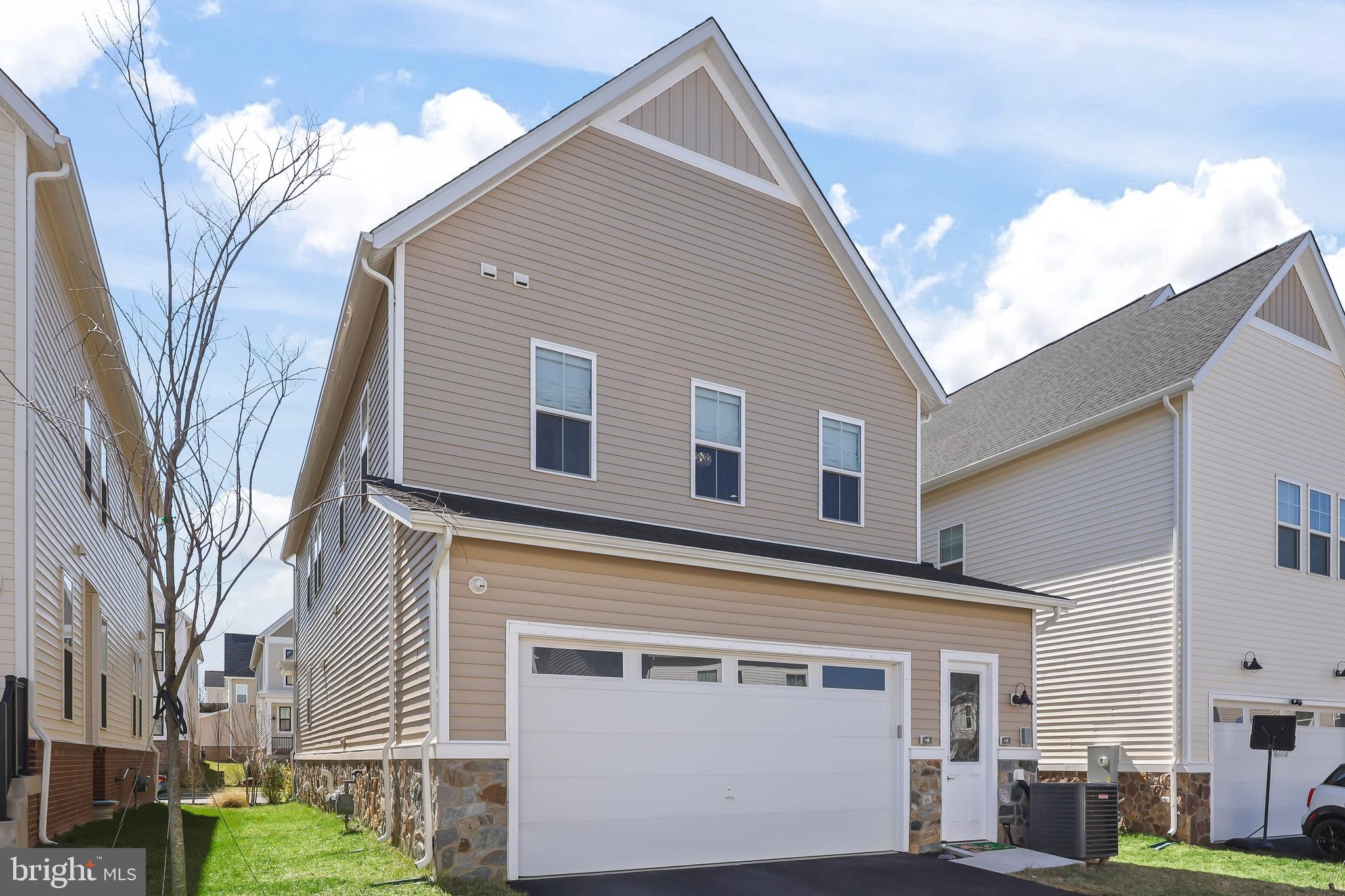 BRAMBLETON LANDBAY - Residential