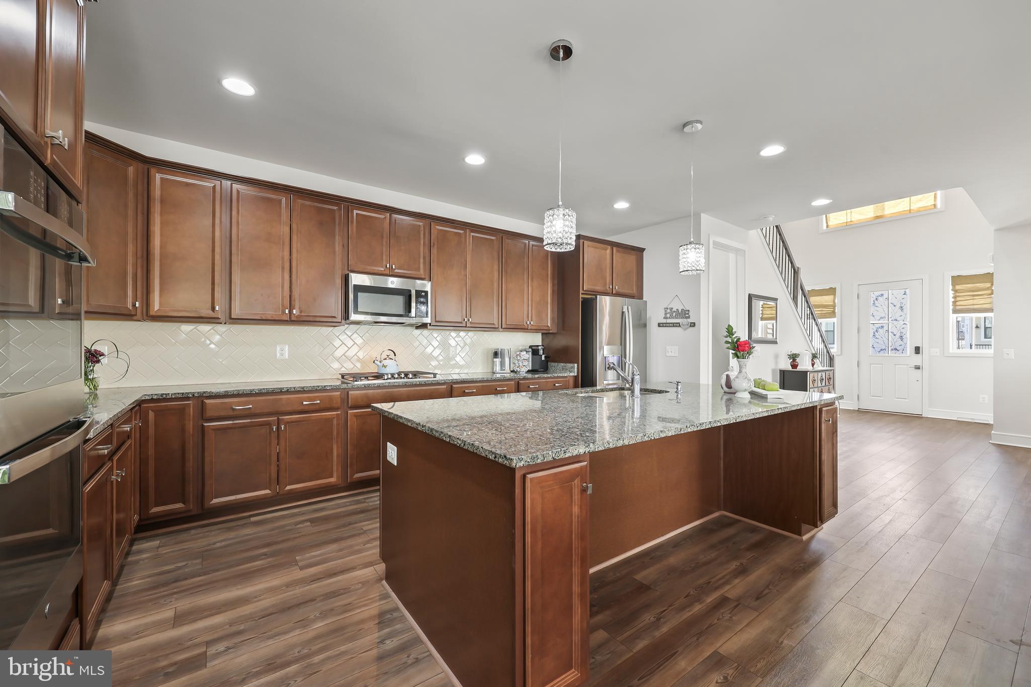 BRAMBLETON LANDBAY - Residential