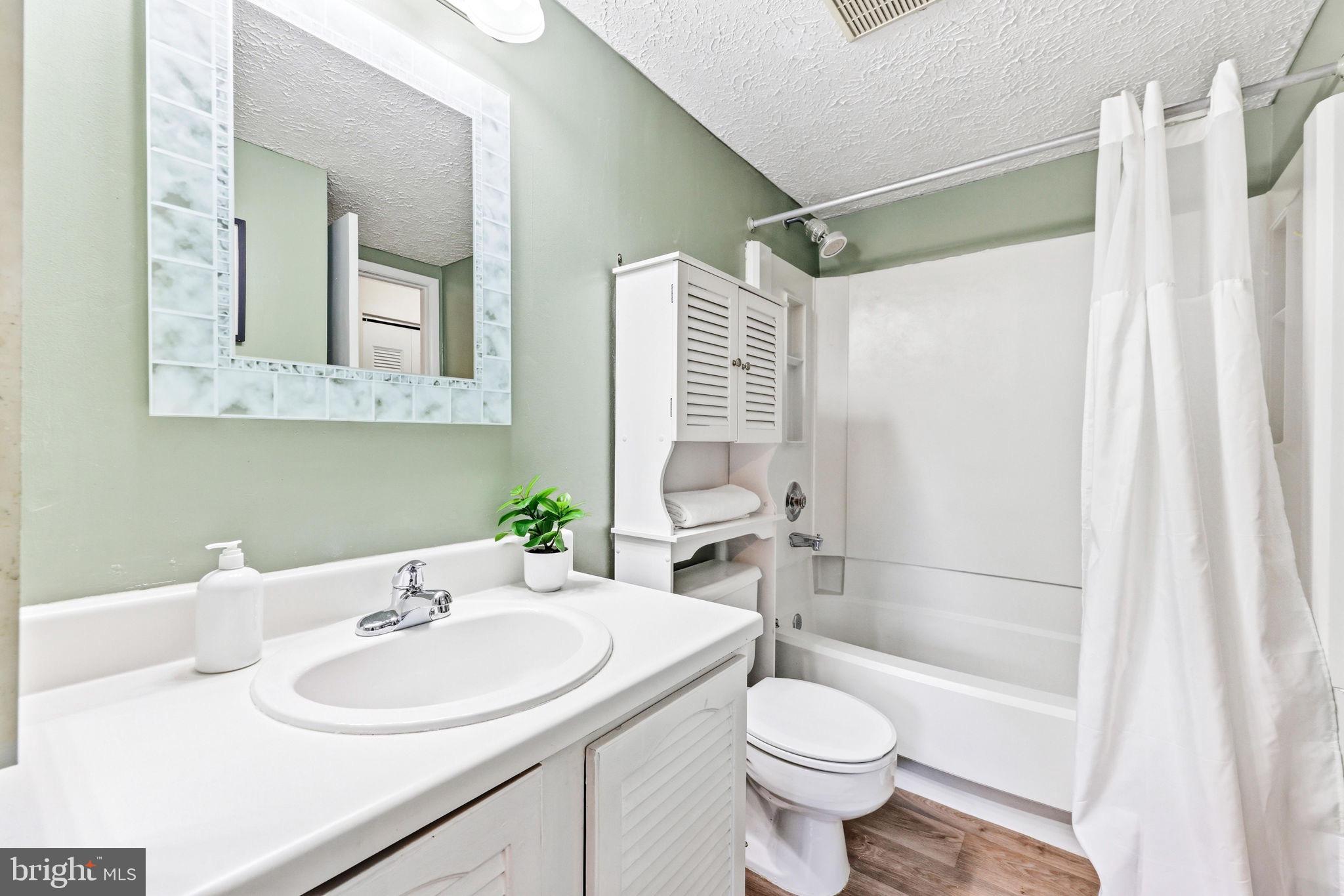 STILLWOOD - Residential