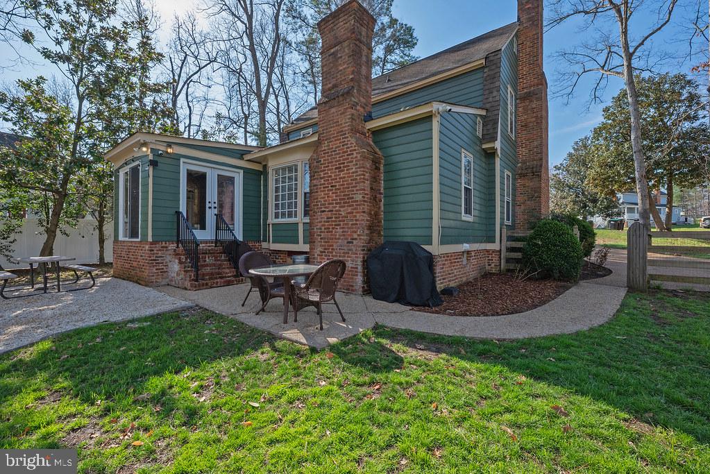 CROWN GRANT - Residential