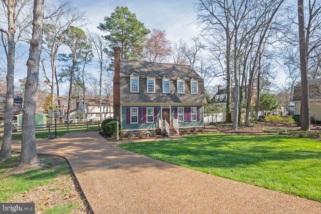 CROWN GRANT - Residential