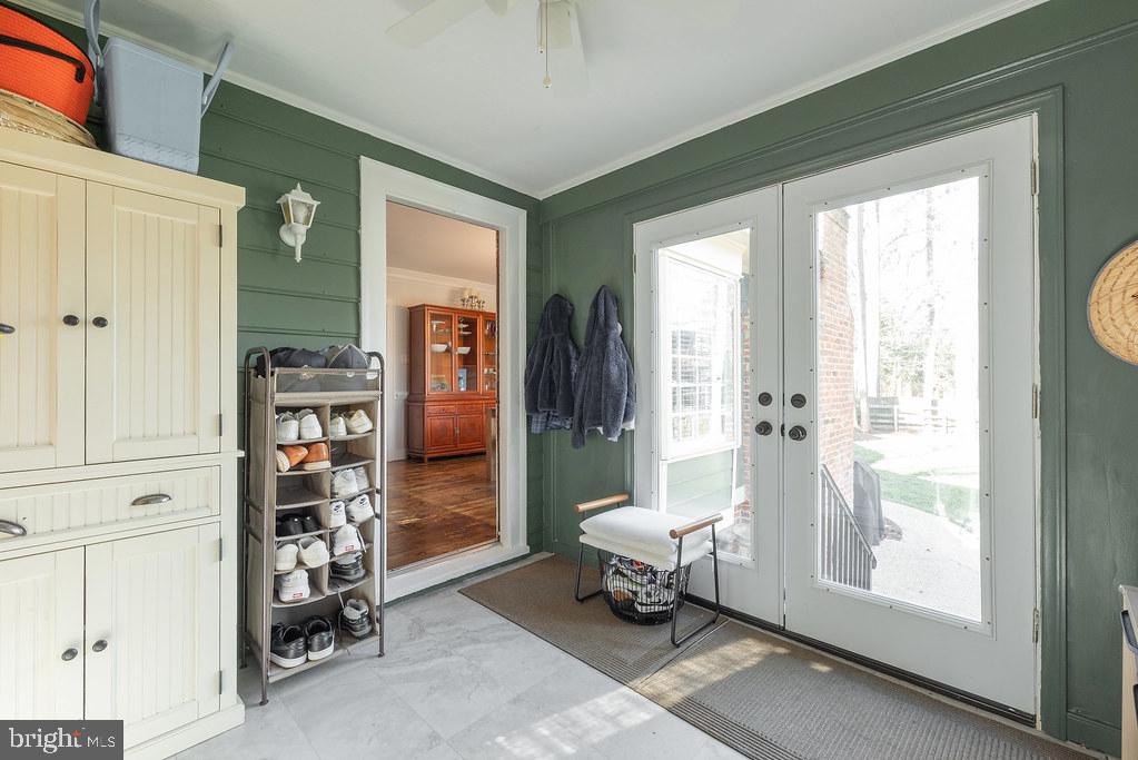 CROWN GRANT - Residential