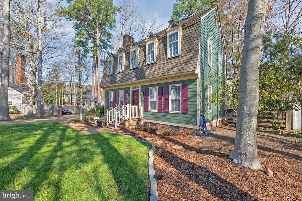 CROWN GRANT - Residential