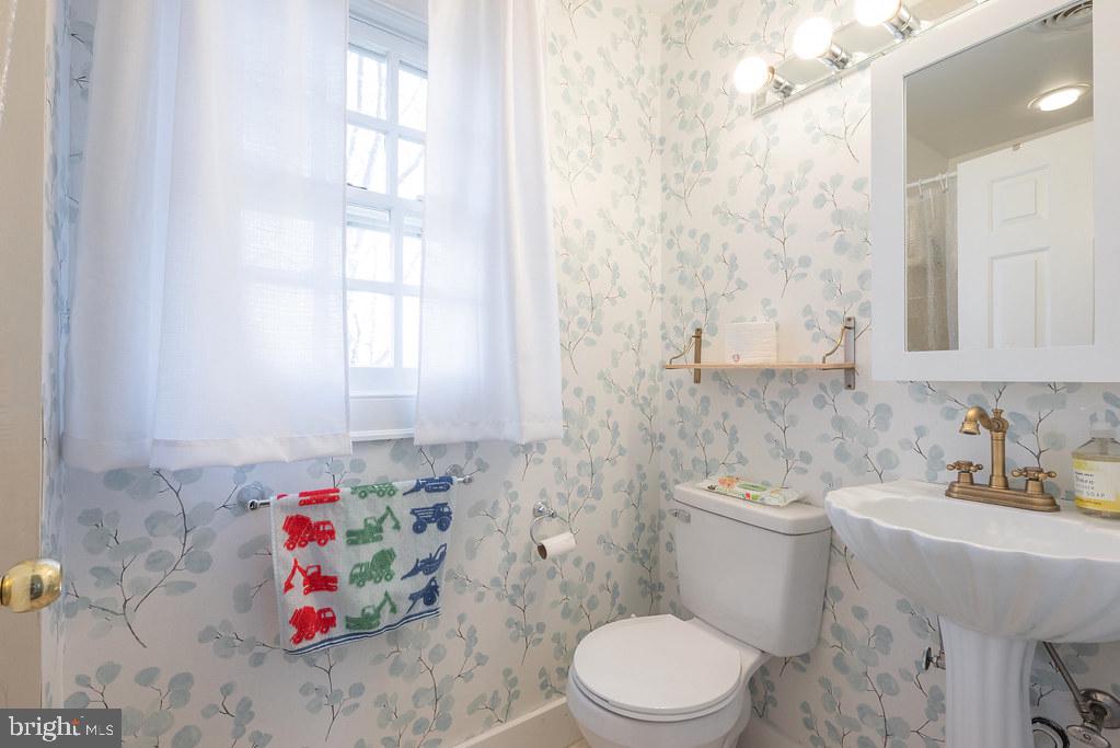 CROWN GRANT - Residential