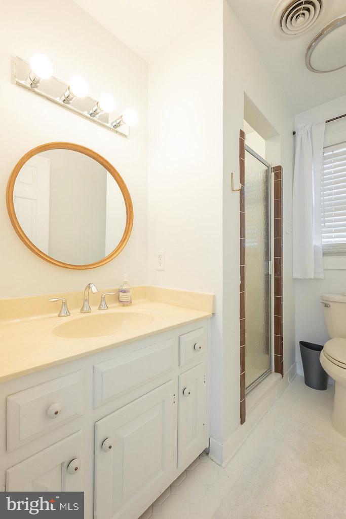 CROWN GRANT - Residential