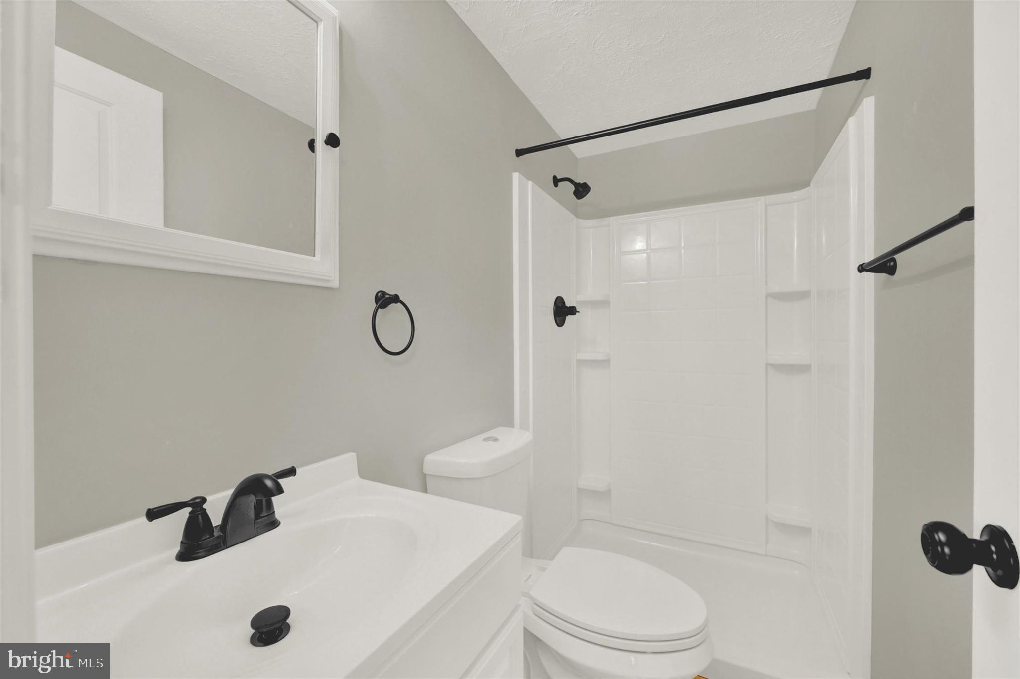 HARFORD WOODS - Residential