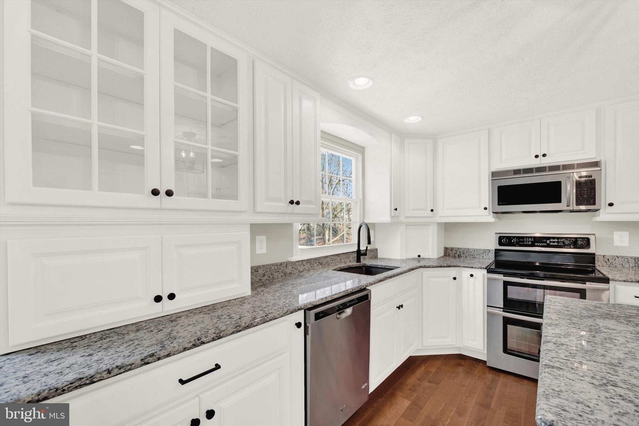 HARFORD WOODS - Residential