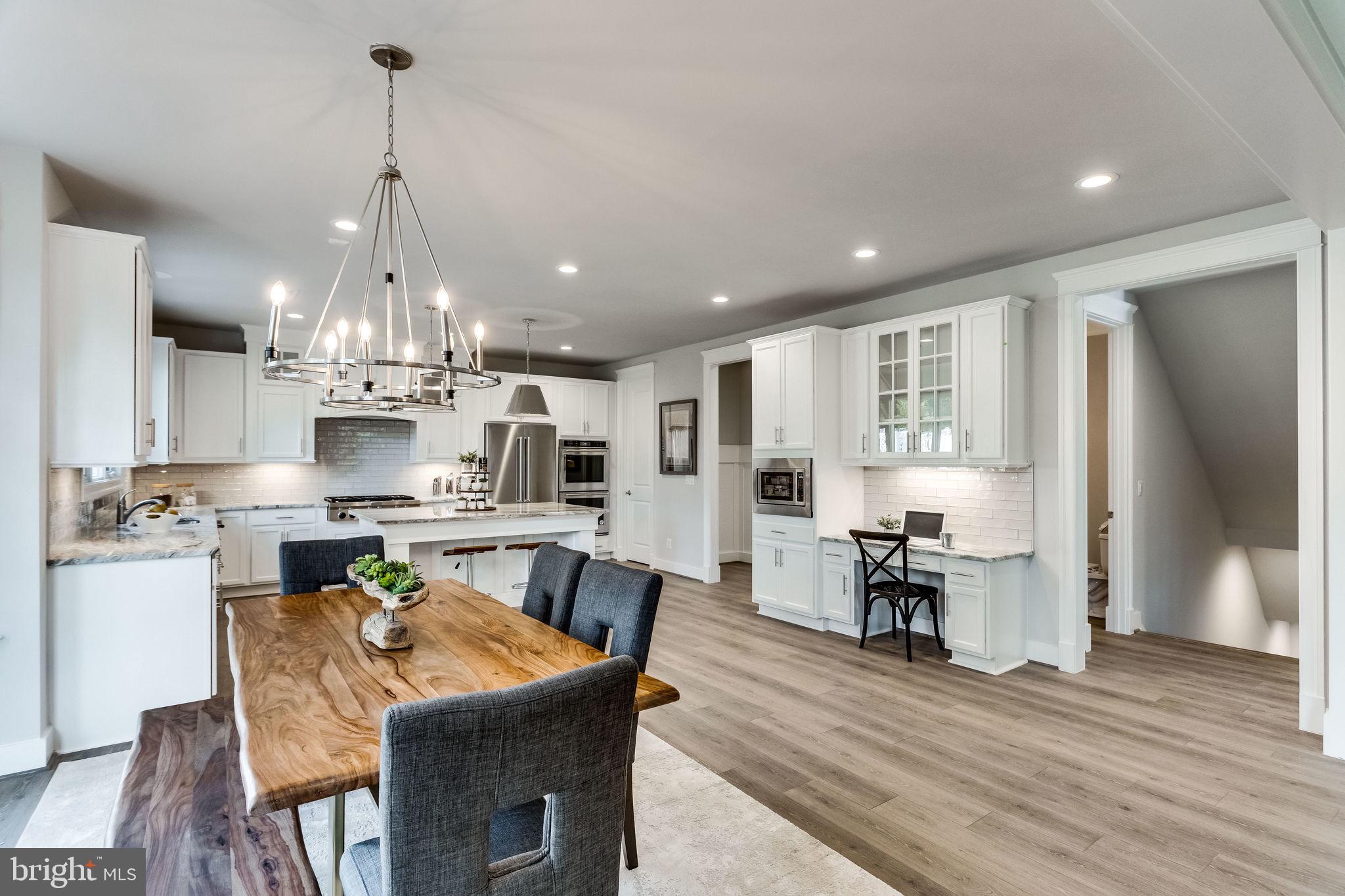 WESTBRIAR COUNTRY CLUB ESTATES - Residential