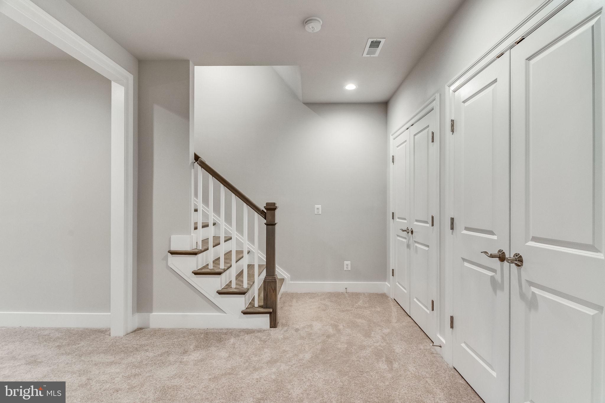 WESTBRIAR COUNTRY CLUB ESTATES - Residential