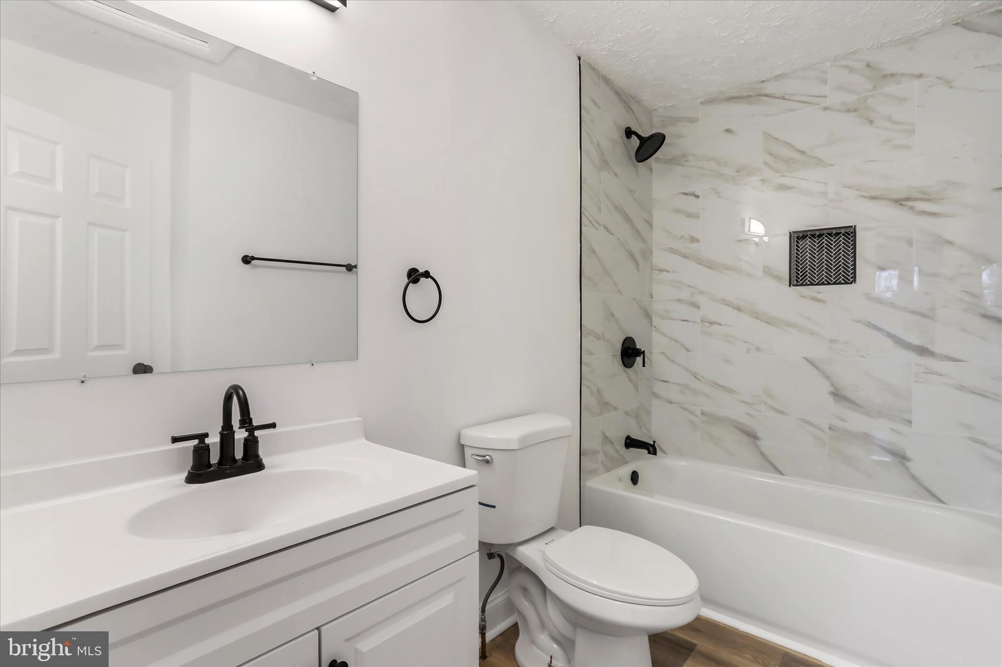 POTOMAC HEIGHTS - Residential