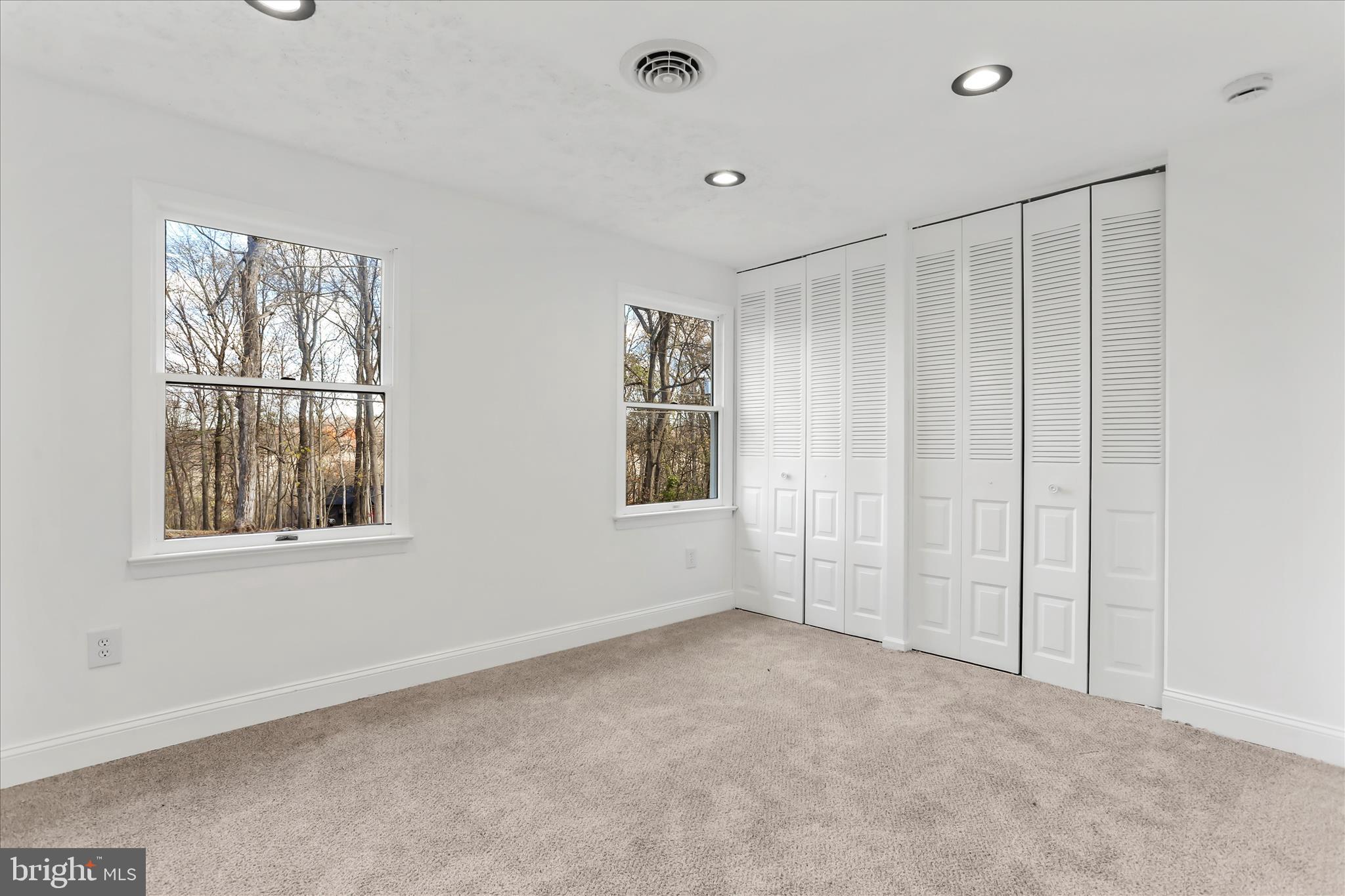 POTOMAC HEIGHTS - Residential