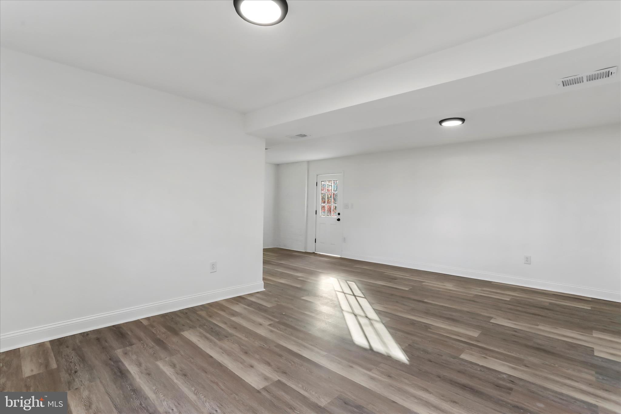 POTOMAC HEIGHTS - Residential