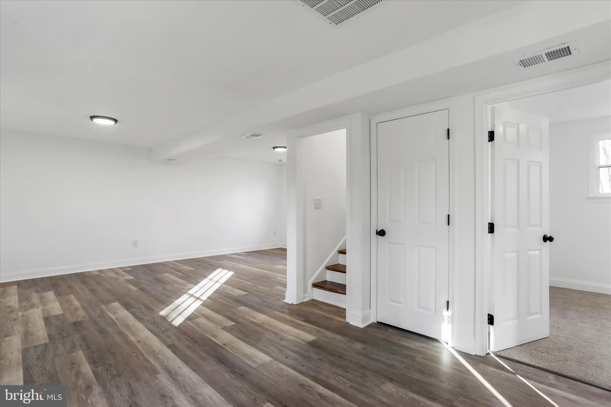 POTOMAC HEIGHTS - Residential