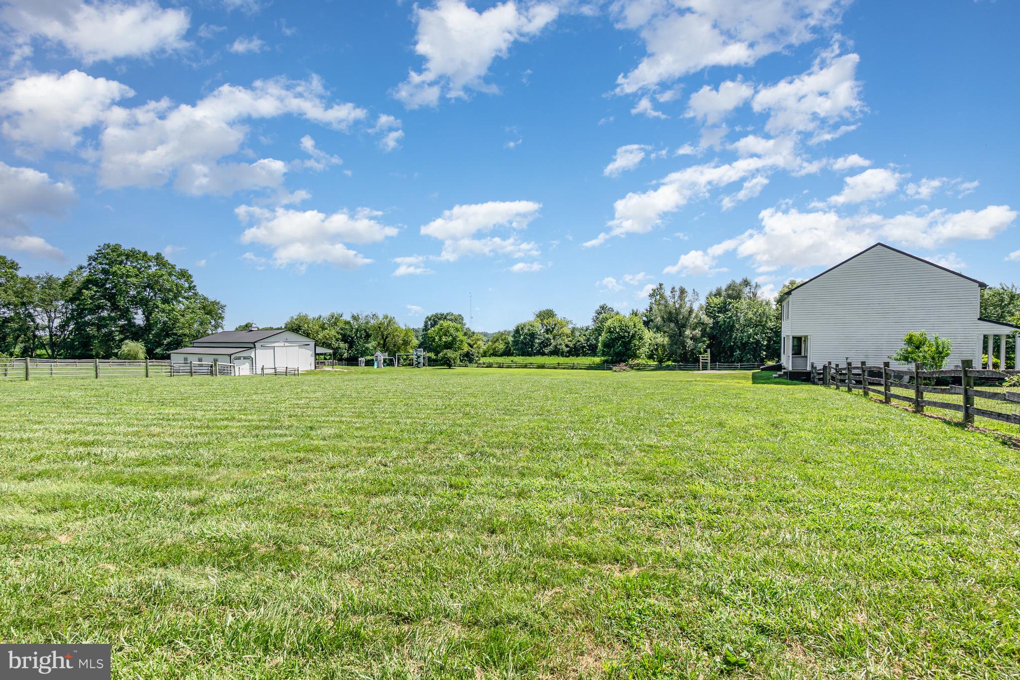 WELLINGBOROUGH ESTATES - Residential