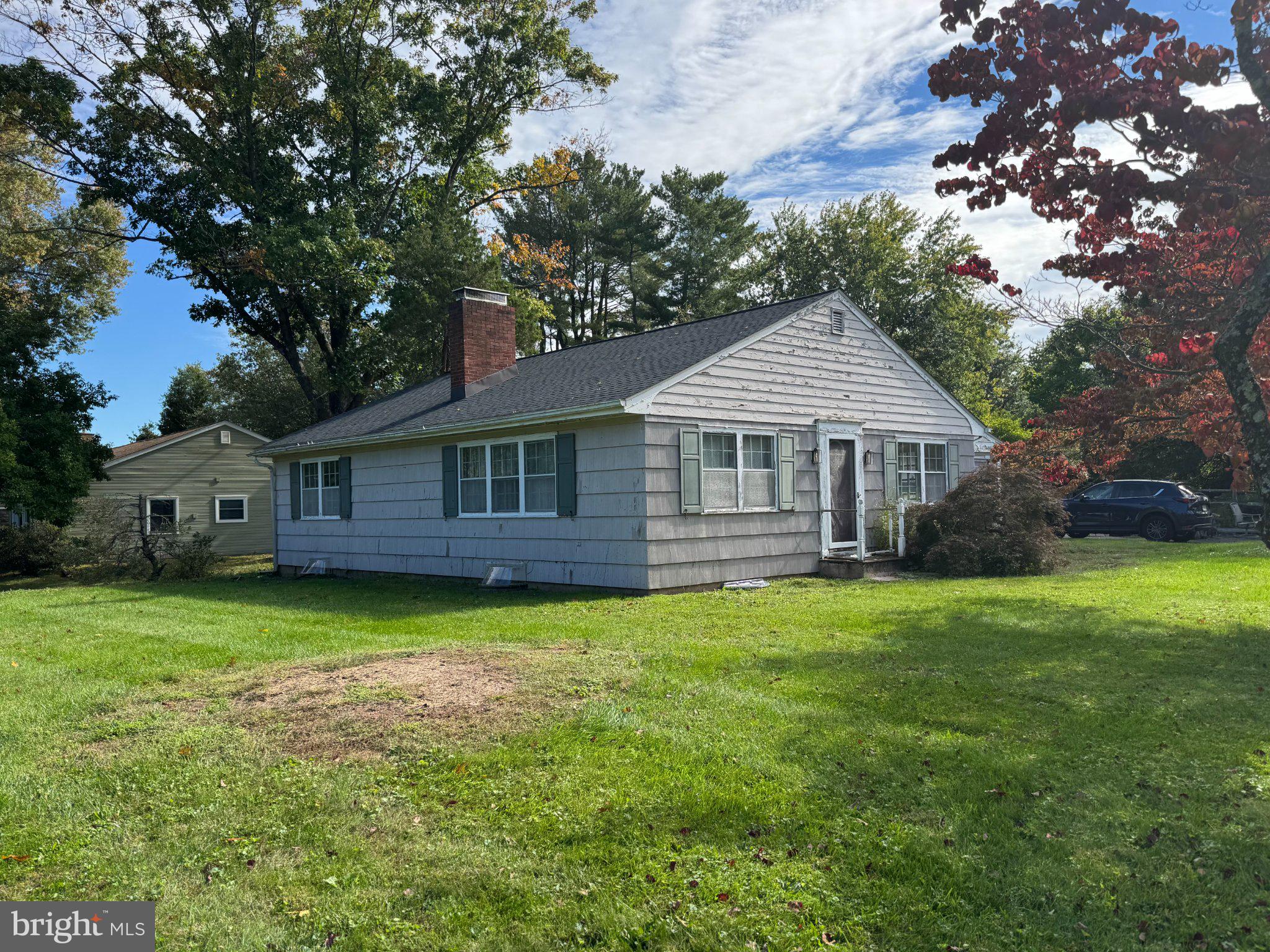 4 FABROW DRIVE