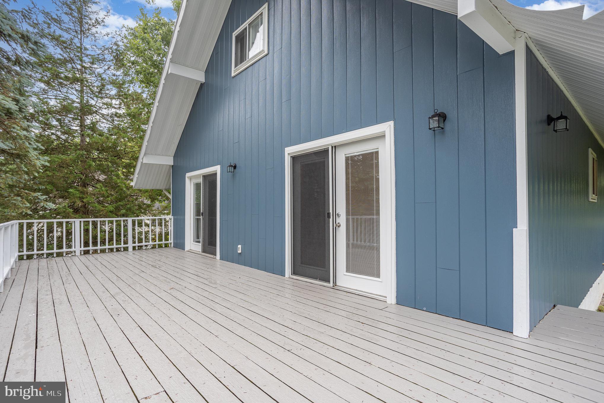 LAKE MEADE - Residential