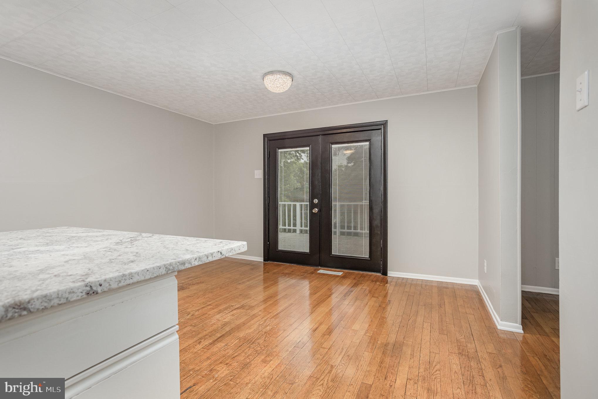 LAKE MEADE - Residential