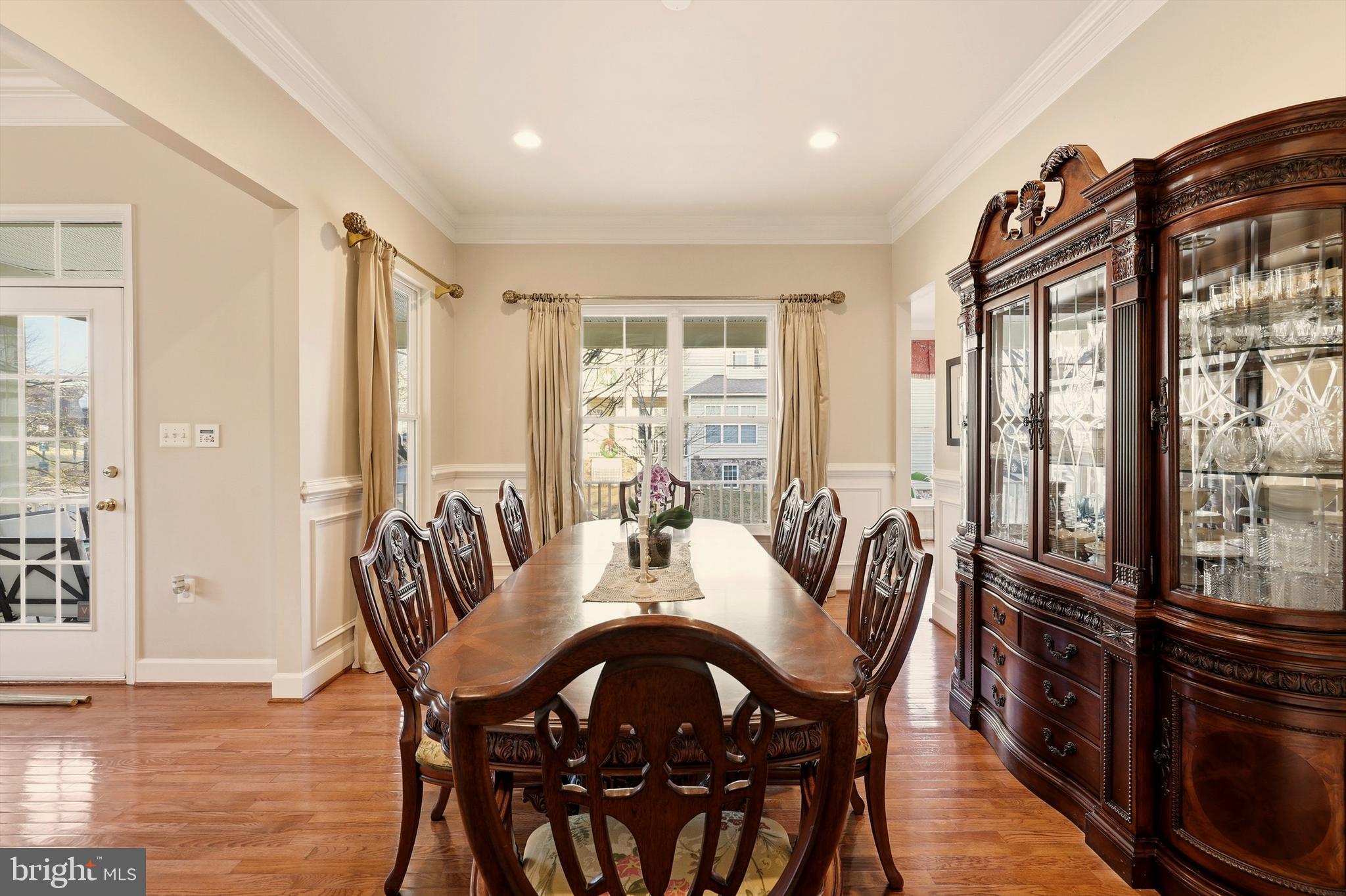 LAKE POINT ROUND HILL - Residential