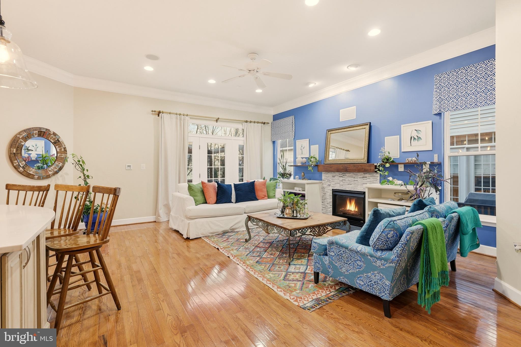 LAKE POINT ROUND HILL - Residential