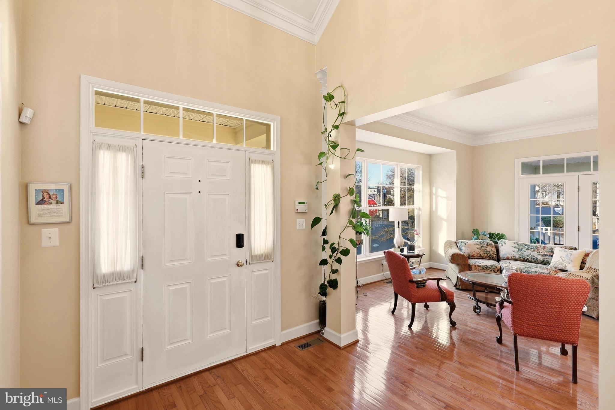 LAKE POINT ROUND HILL - Residential