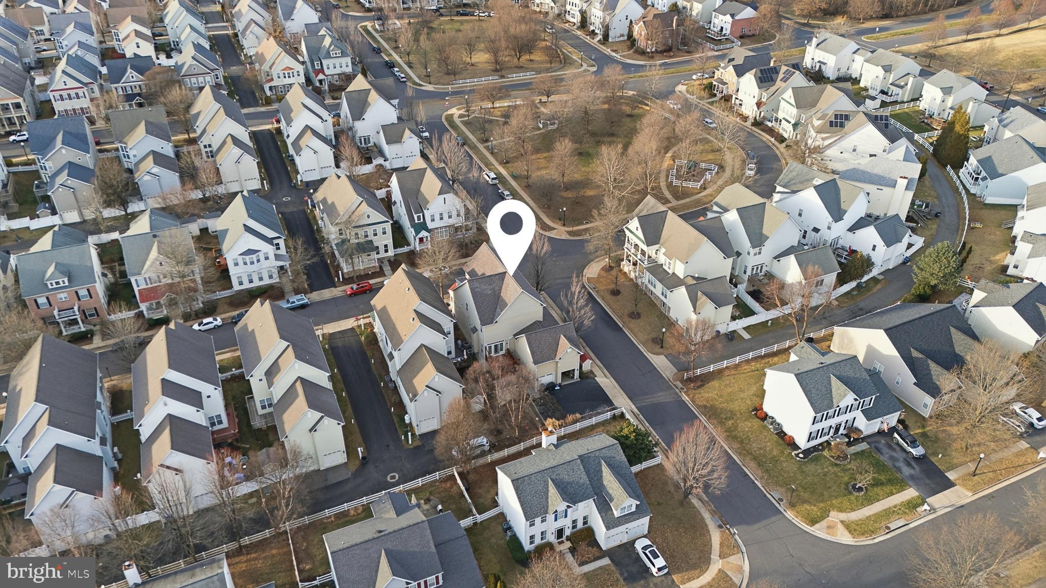 LAKE POINT ROUND HILL - Residential