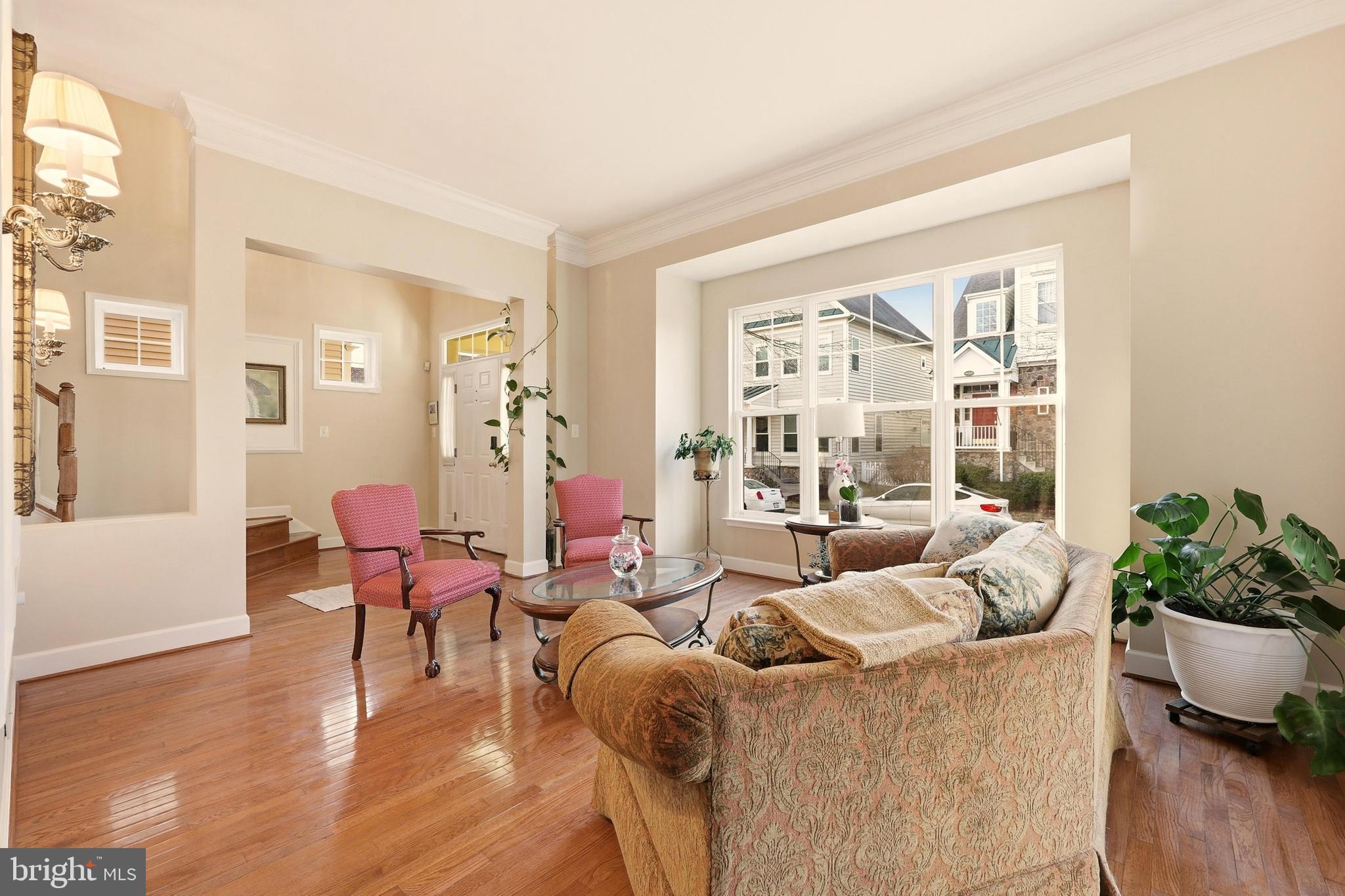 LAKE POINT ROUND HILL - Residential