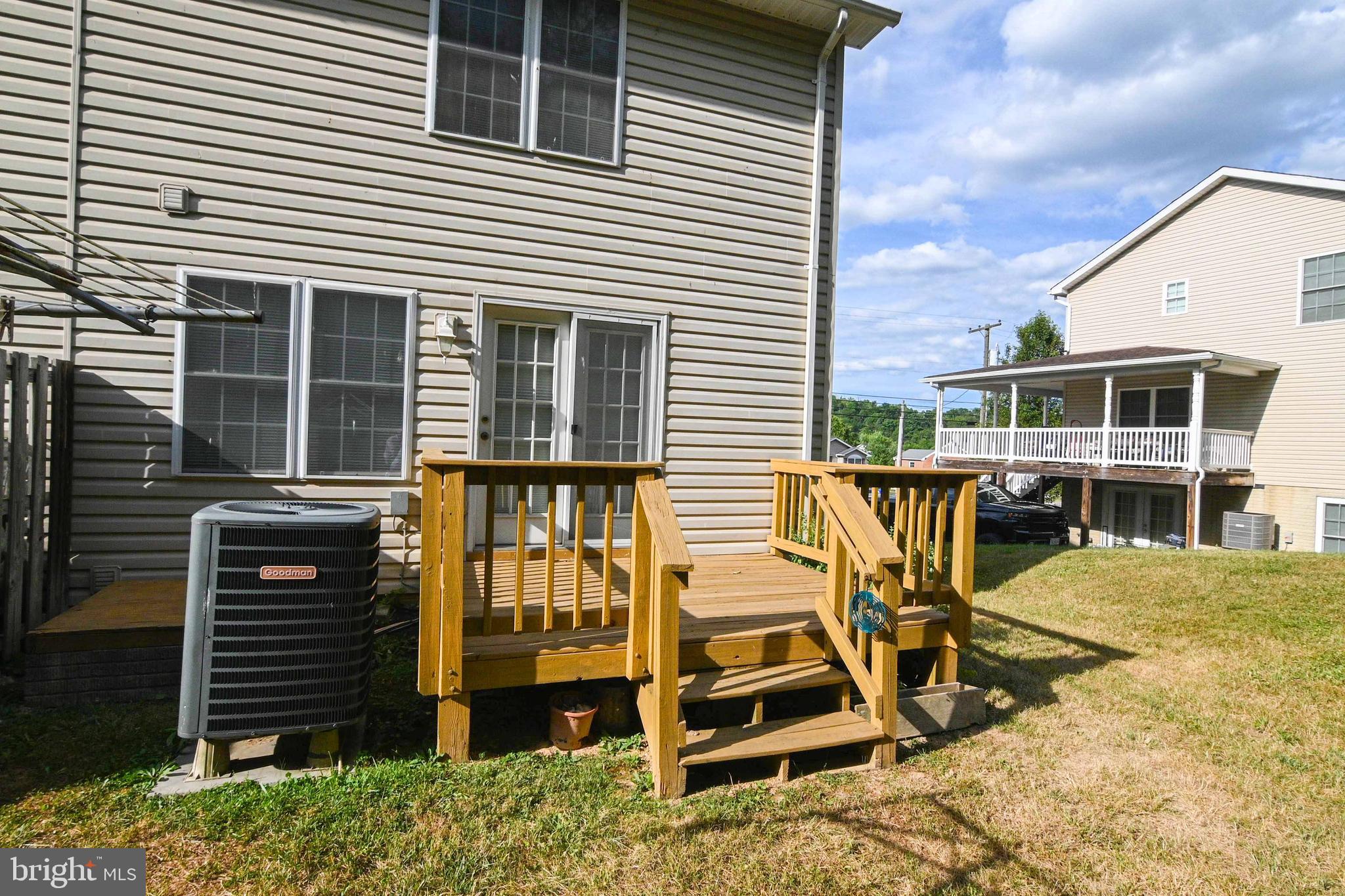 HENSON PROP - Residential