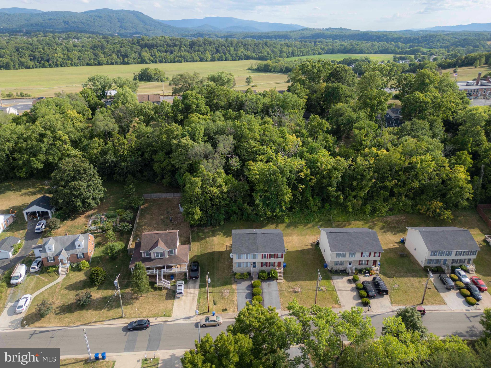 HENSON PROP - Residential