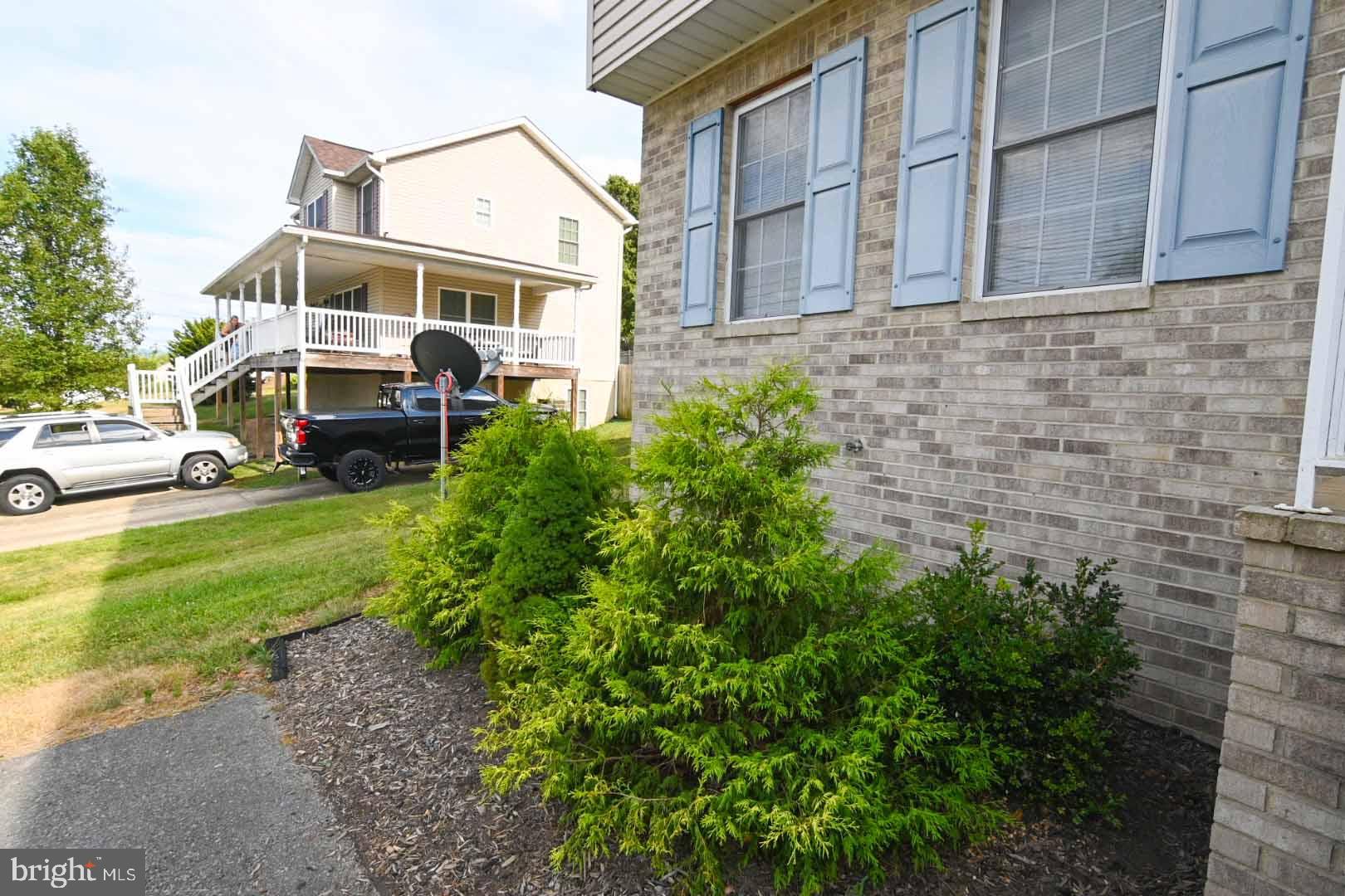 HENSON PROP - Residential