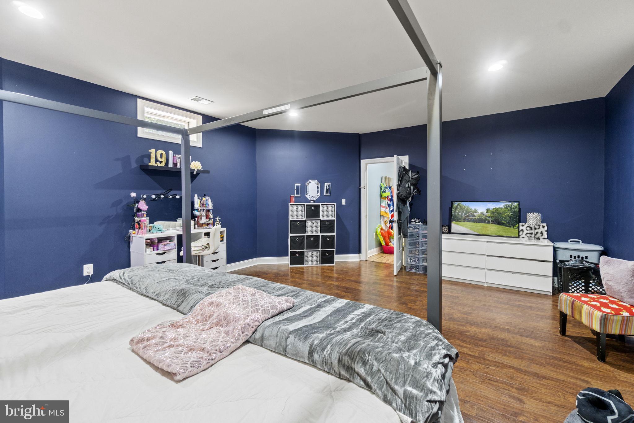 GLENHAVEN - Residential