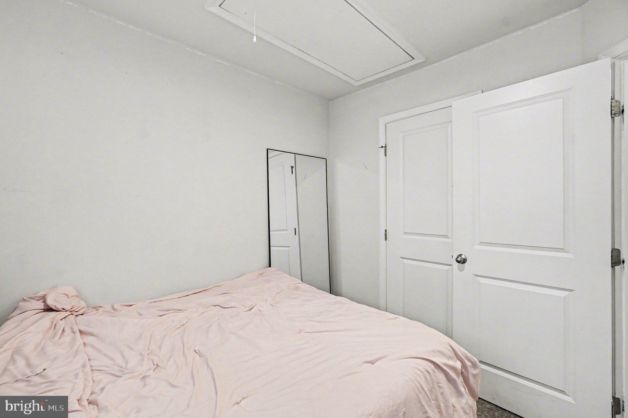 CHESAPEAKE CLUB - Residential