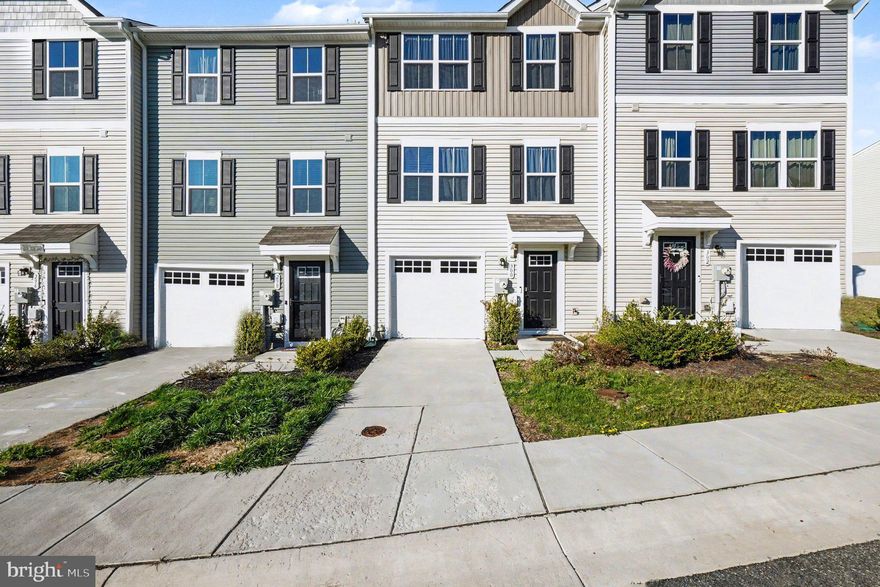 OPEN HOUSE SATURDAY 4/11 FROM 10AM-NOON.. PROFESSIONAL PICS COMING! Welcome home to this gorgeous 4 years young  townhome!!  Walk in the basement level with a small rec area and garage!!  Up the stairs you find an open floor plan, kitchen overlooking both the dining and living areas!! The kitchen offers stainless steel appliances and an island.. The backyard has both a composite deck for relaxing and a fully fenced yard with maintenance  free vinyl and privacy!!  Upstairs is a Owners Suite with walk in closet and private bath.. 2 additional nicely sized bedrooms and 2nd floor laundry... New carpet!