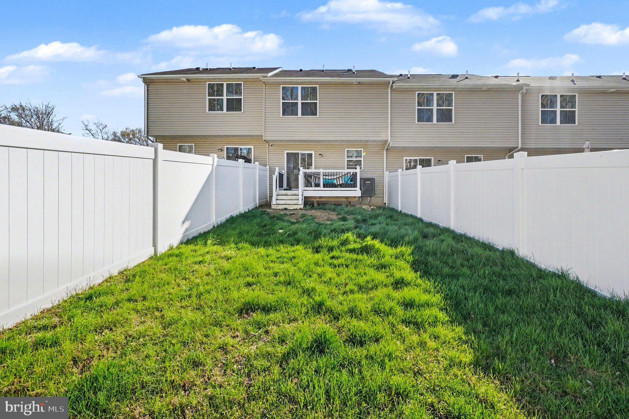 CHESAPEAKE CLUB - Residential