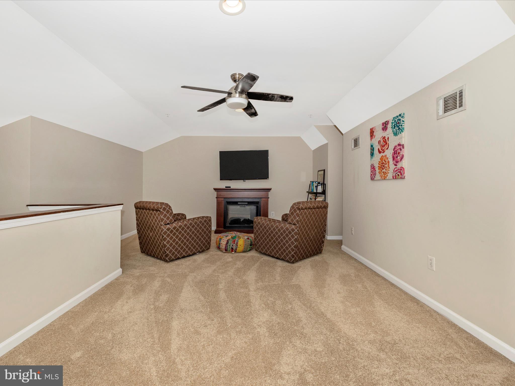 WORMANS MILL - Residential