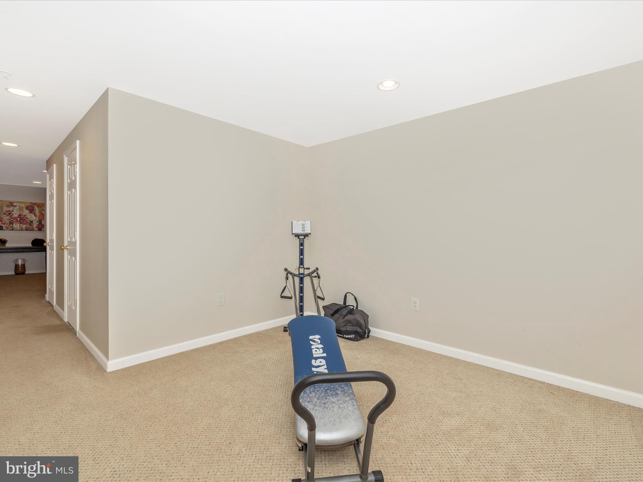 WORMANS MILL - Residential