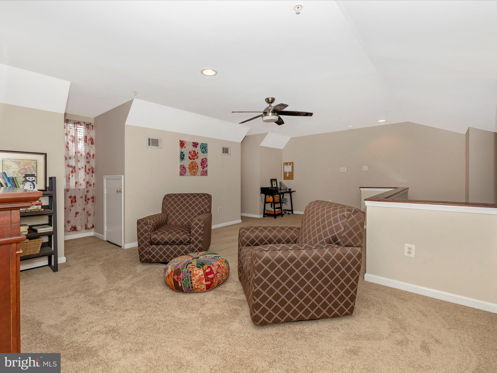 WORMANS MILL - Residential