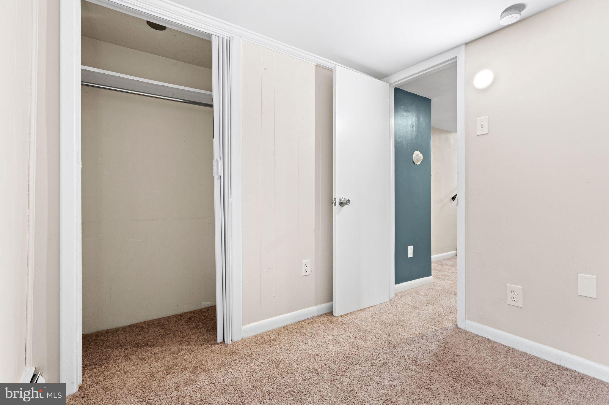 ASTON ARMS - Residential