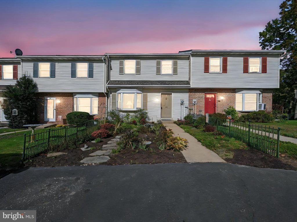 Photo of 146 Gregg Circle, EPHRATA, PA 17522 (MLS # PALA2077998)